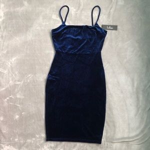 NWT Lulu’s Velvet Bodycon